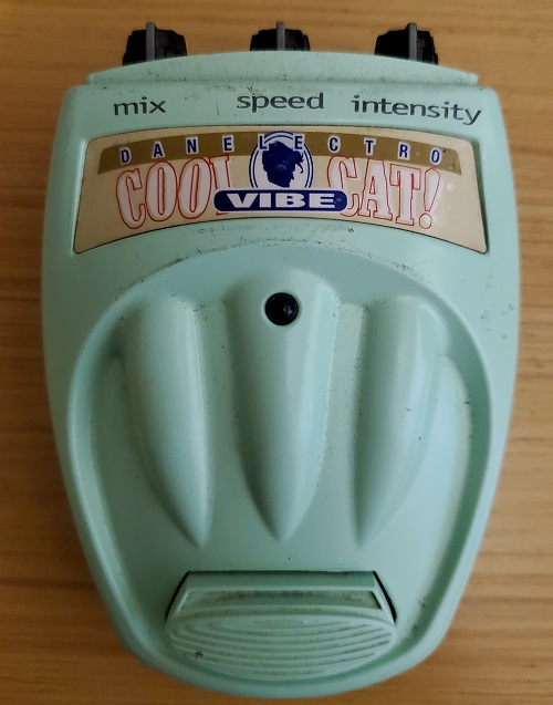 danelectro cool cat vibe